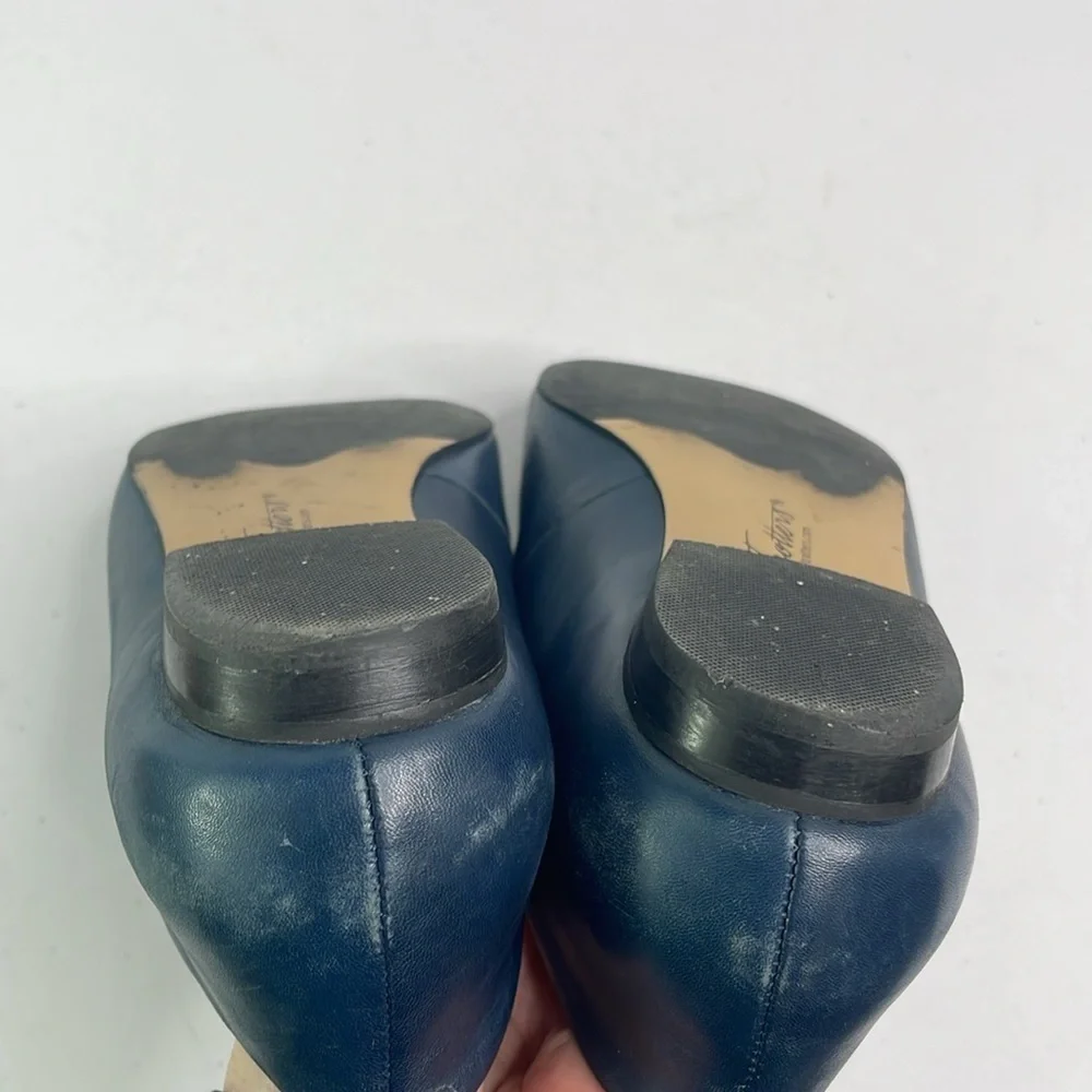 Trotters 8W navy blue soft, square, toe ballet flats, T2057–400